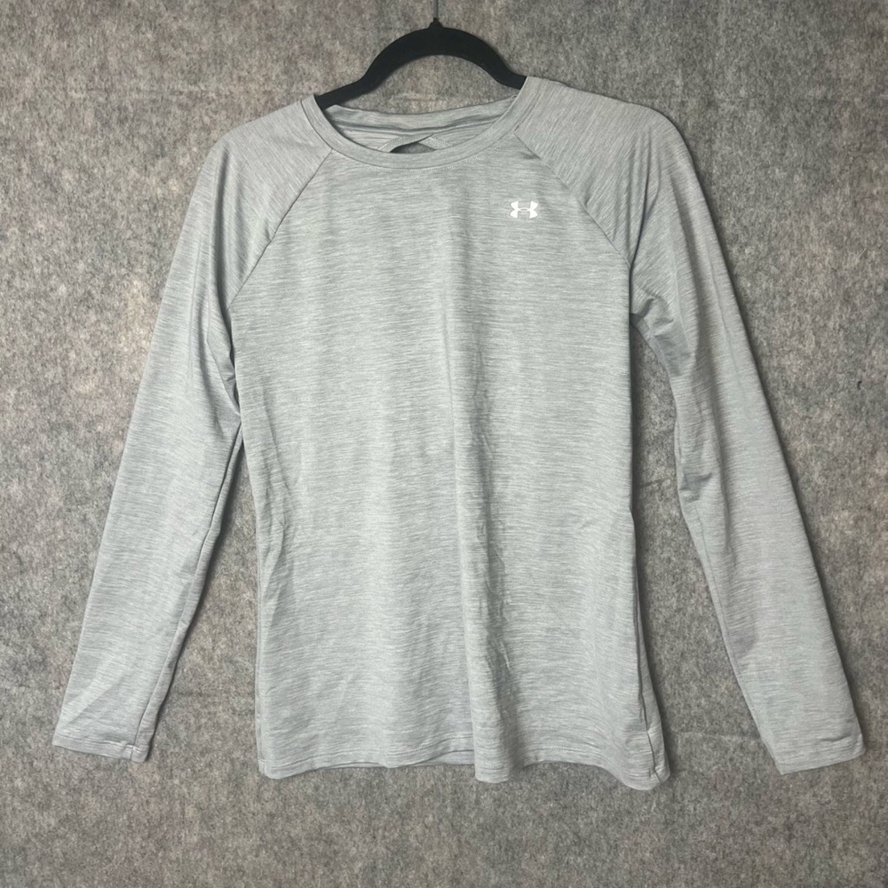 Under Armour Woman Size Small Open Back long‎ sleeve athletic gray shirt